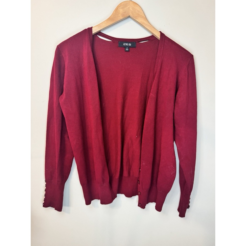 Active USA Classic Women's Sweater Red With Buttons & Sleeve Buttons Size Small - Picture 2 of 9